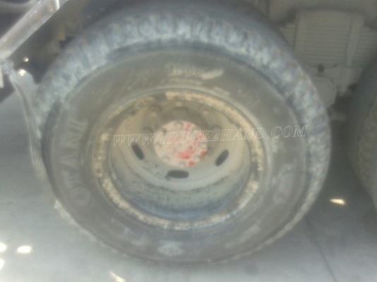 MITSUBISHI FUSO 527M 10 ล้อ หัวลาก ติด CNG MITSUBISHI FUSO 527M 10 ล้อ หัวลาก ติด CNG