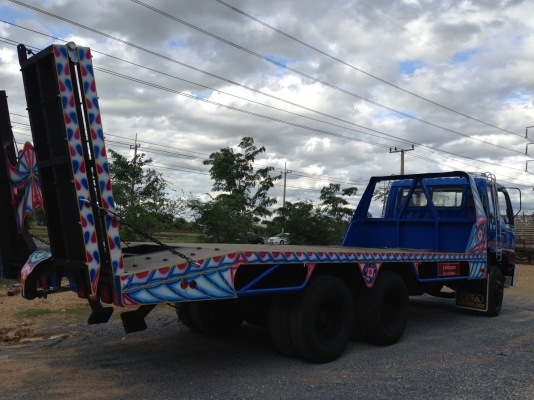 สิบล้อFM3H 195 แรงม้า 2 เพลา