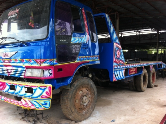 สิบล้อFM3H 195 แรงม้า 2 เพลา