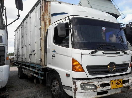 ขายHINO 6 ล้อบรรทุกตู้คอนเทนเนอร์ รถแก๊ส สนใจติดต่อสุพัตร แสนไท 081-1913257 ขายHINO 6 ล้อบรรทุกตู้คอนเทนเนอร์ รถแก๊ส สนใจติดต่อสุพัตร แสนไท 081-1913257