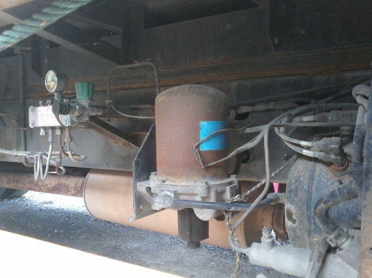 ขายHINO 6 ล้อบรรทุกตู้คอนเทนเนอร์ รถแก๊ส สนใจติดต่อสุพัตร แสนไท 081-1913257 ขายHINO 6 ล้อบรรทุกตู้คอนเทนเนอร์ รถแก๊ส สนใจติดต่อสุพัตร แสนไท 081-1913257