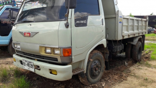 ขาย375000บาท6ล้อดั้มFBชุปเปอร์เสี่ย120แรงห้างแท้ปี38 ดั้ม5คิวFหน้า-หลังรถพร้อมใช้งาน เล่มพร้อมโอน