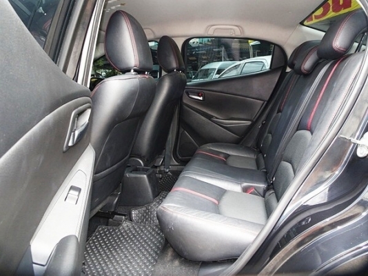 MAZDA 2 1.3 SkyActive-G 4DR AT ปี 2015