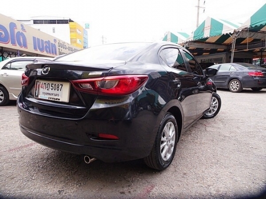 MAZDA 2 1.3 SkyActive-G 4DR AT ปี 2015
