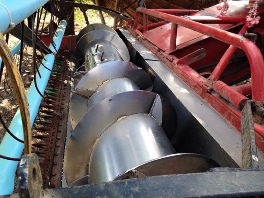 ขาย เกษตรพัฒนา ไวไฟจอมพลัง  เครื่อง นิสสัน MD92 ตัวเดิน 10ht  ปั้ม อิตัน 22PV โซ่ 45 ข้อ ข้อหนาบูชไม่แตก  แทร็คหนาสวย ราคา 425,000 091-0206555 อยู่ศรีสะเกษ