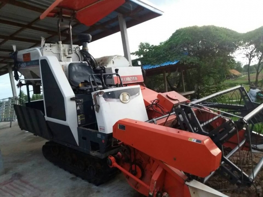 ขายรถเกี่ยวข้าว พร้อมเทรลเลอร์ KUBOTA DC60 ปี53 รถสวยสภาพดี พร้อมใช้งาน เอกสารพร้อมโอน ราคา265,000 สนใจโทร 090-8588220คุณนะ 093-3258446คุณบิว หรือเข้าดูสินค้าอื่นๆได้ที่ www.narong2truck.com หรือ www.truck.in.th/498 หรือเพจFacebook ณรงค์ ซื้อขายรถมือสอง (
