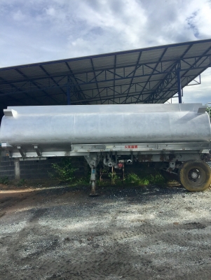 ขายครับถังน้ำมันอลูมิเนียม เก่าจากญี่ปุ่น ยกใส่6ล้อ สิบล้อได้ 18000ลิตร 6 ช่อง