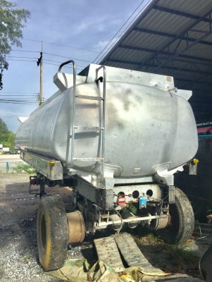 ขายครับถังน้ำมันอลูมิเนียม เก่าจากญี่ปุ่น ยกใส่6ล้อ สิบล้อได้ 18000ลิตร 6 ช่อง