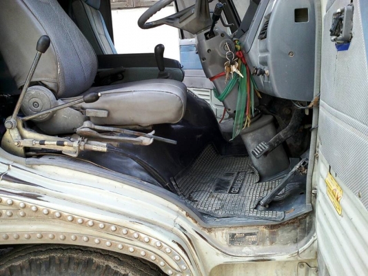 ขายรถ6ล้อ ดั้มFC120แรง ติดเครน3ตัน เครื่องWO4D แคชซีFC2W ปี39 สภาพพร้อมใช้งาน เอกสารพร้อมโอน ราคา480,000 สนใจโทร 090-8588220คุณนะ 093-3258446คุณบิว หรือเข้าดูสินค้าอื่นๆได้ที่ www.narong2truck.com หรือ www.truck.in.th/498 หรือเพจFacebook ณรงค์ ซื้อขายรถมื