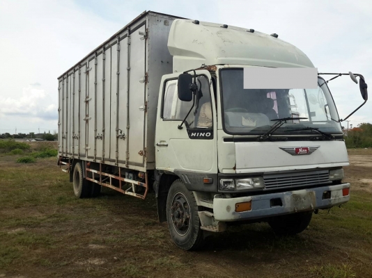 ขายรถบรรทุก 6 ล้อ Hino 195 แรง พร้อมใช้งาน ขายรถบรรทุก 6 ล้อ Hino 195 แรง พร้อมใช้งาน