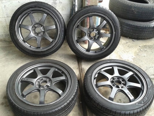 ขอบ17นิ้ว4รู100 พร้อมยาง สวยๆ 4 ล้อ ราคา 6900 บาท