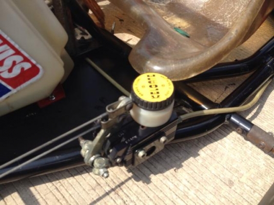 โคคาร์ท125cc2จังหวะเครื่องดีมีของแต่งตามรูป ยี่ห้อYamaha เป็นรถนำเข้ามาจากญี่ปุ่นเครื่องyamaha125cc2จังหวะ5เกียร์มาจากยุ่น