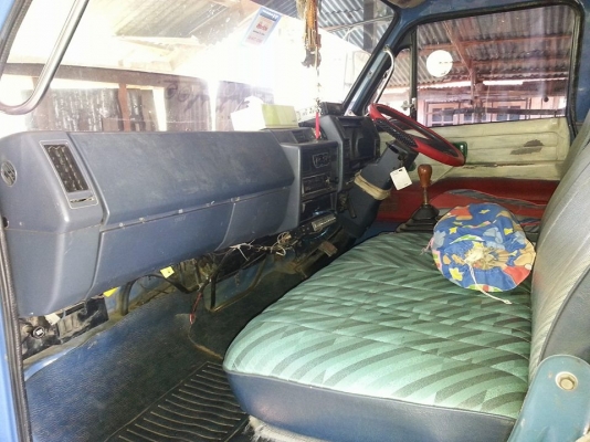 ขายรถ6ล้อ NPR 115แรง ปี36 ยาว4.30เมตร หลังคากระจก สภาพสวยพร้อมใช้งาน เอกสารพร้อมโอน ราคา430,000 สนใจโทร 090-8588220คุณนะ 093-3258446คุณบิว หรือเข้าดูสินค้าอื่นๆได้ที่ www.narong2truck.com หรือ www.truck.in.th/498 หรือเพจFacebook ณรงค์ ซื้อขายรถมือสอง (เว็