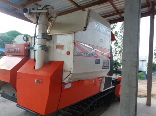 ขาย Dc95 PLUS ปี 57 ทำงาน 1380 ชม เดิมๆทุกอย่างคับ ทะเบียนพร้อมโอน ซื้อสด 1,600,000 บาท  ใครกำลังมหารถเกี่ยว คนนี้พร้อมลุยงานคับราคา เบาๆ