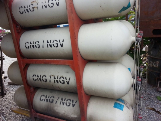 ขายเครื่อง Daewoo 320แรงพร้อมถังแก๊ส NGV