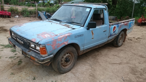 ขายรถกะบะ นิสสัน SD23  เครื่องดีเซลสตาสติดง่าย เกียร์เข้าง่ายไม่หลุด คัสซีดี เฟืองท้ายดี แบตพึ่งเปลี่ยน ระบบไฟใช้ได้ปกติทุกดวง ชุดโอนครบ ทะเบียนขาดเกิน2 ปี
