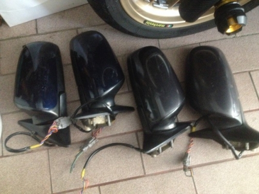 กระจกมองข้างพับไฟฟ้าปรับไฟฟ้า NISSAN A32 เก่าญี่ปุ่นเเท้สภาพสวยคู่ละ