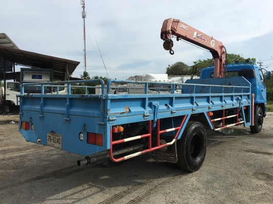 6ล้อติดเครน5ตัน5ปลอก