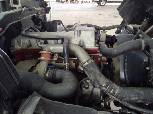 ขายรถบรรทุกหกล้อ HINO FC9J เครื่อง 175 แรง ปี 57 ช่วงยาว 6.50 เมตร ไมค์แท้ 40,000