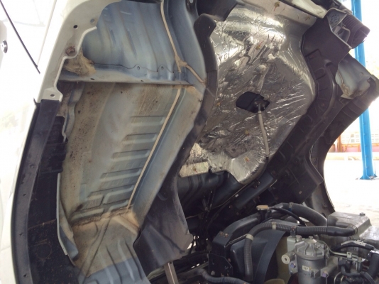 ขายรถบรรทุกหกล้อ HINO FC9J เครื่อง 175 แรง ปี 57 ช่วงยาว 6.50 เมตร ไมค์แท้ 40,000