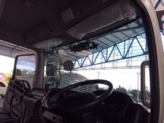 ขายรถบรรทุกหกล้อ HINO FC9J เครื่อง 175 แรง ปี 57 ช่วงยาว 6.50 เมตร ไมค์แท้ 40,000