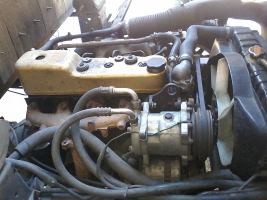 ISUZU 4ล้อ (ป้ายเล็กไม่ติดเวลา) เครื่องดี แอร์เย็น ยางดี ครัทซีสวย ขาย 215,000 บาท ศุภากร 081-1904107 , 081-4252943