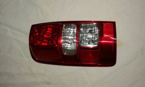 ไฟท้ายเชฟโคโรลาโด