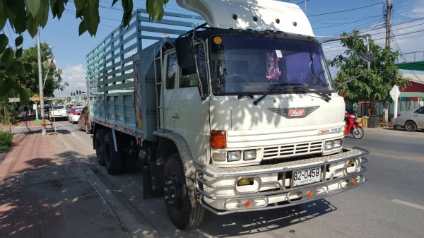 ขายHINO. FL17.   185 แรง เอกสารพร้อมโอน