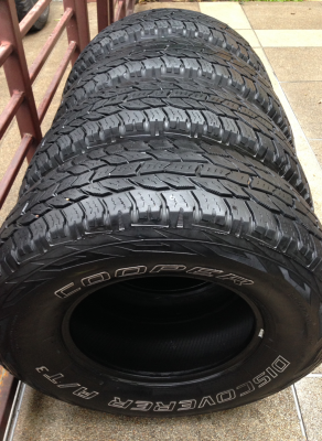 ยาง All Cooper AT3 เบอร์ 265 75 16 กลางปี13 ดอกเต็ม ใช้กันยาว ราคาไม่แพง