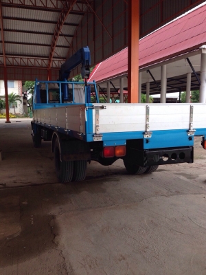 ต้องการขายรถ 6 ล้อติดเครน 3 ตัน ยูโรทู ปี 47
