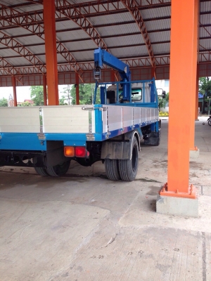 ต้องการขายรถ 6 ล้อติดเครน 3 ตัน ยูโรทู ปี 47