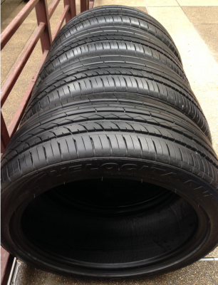 ยาง Delium 225 45 18 ปี15 ดอกเต็ม ไม่มีปะ ราคาไม่แพง