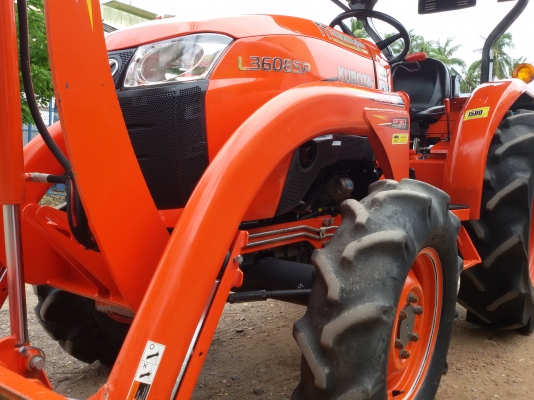 ปัญญาแทรคเตอร์..จัดมาให้ครับ ด่วน!!!คูโบต้า L3608SP พร้อมใบมีดคานบนSD160 พร้อมผานใหม่ 6&times;22 รถไร่ สภาพเดิมๆ เล่มทะเบียนพร้อม จัดส่ง อ.ตะพานหิน จ.พิจิตร