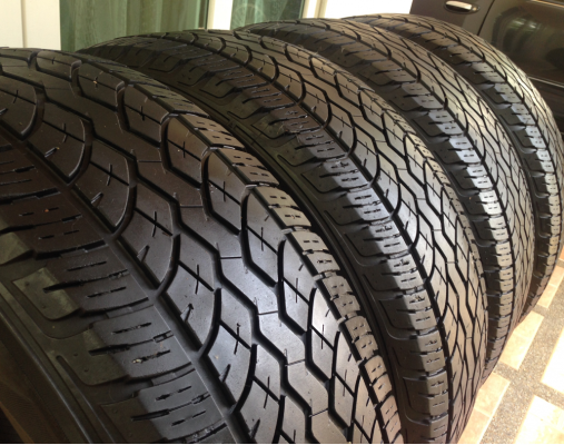 ยาง Yokohama 265 65 17 ปี14 ดอกเต็ม ราคาไม่แพง