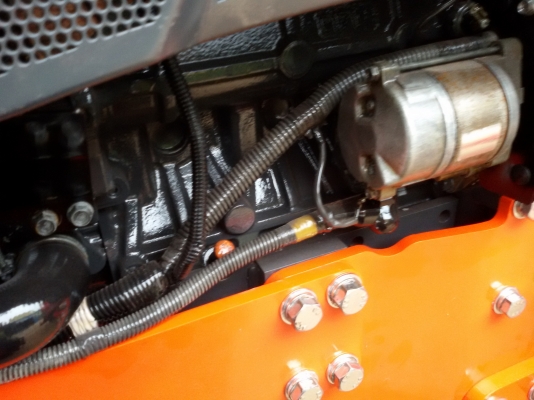 ปัญญาแทรคเตอร์..จัดมาให้ครับ ด่วน!!!คูโบต้า L3608 พร้อมใบมีดคานล่าง พร้อมผานใหม่6&times;22 สภาพพร้อมใช้ จัดส่ง อ.เมือง จ.นครสวรรค์