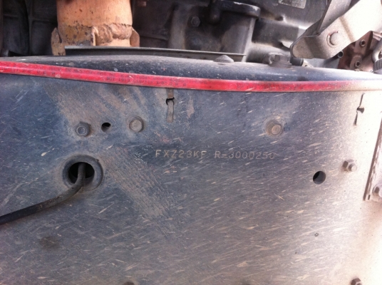 240 หัวลากพร้อมหางโลเบส ไม่แยก 240 หัวลากพร้อมหางโลเบส ไม่แยก