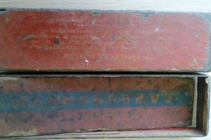 ขายหินลับมีดตราคนป่า Made in England.รุ่นเก่ามาก โครตเก่า