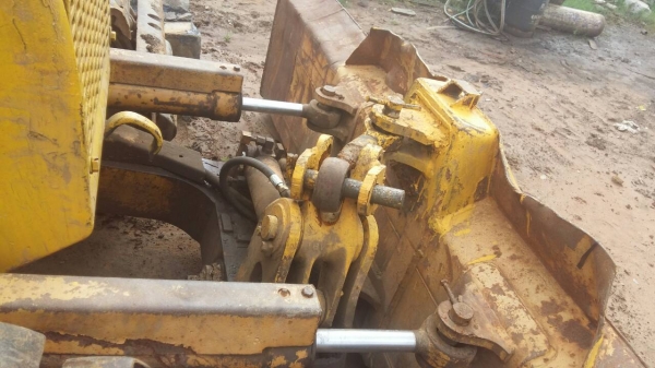 ขายรถแทรคเตอร์ D31-16 ตีนเป็ด ขายรถแทรคเตอร์ D31-16 ตีนเป็ด