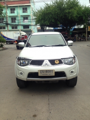 Mitsubishi Triton Plus 4ประตู 140 แรงม้า 2500cc Diesel ปี2010 เกียร์ธรรมดา  ไฟฟ้าทั้งคัน ภายในสีดำ เบาะหนังสีดำ   Airbag ABS ไม่มีชนพาช่างมาดูได้ ราคาเงินสด429,000บาท ราคาต่อรองได้ ราคาผ่อน7xxxบาท72เดือน ดาวน์60,000บาท สอบถามเพิ่มเติม tel,id line 08163838