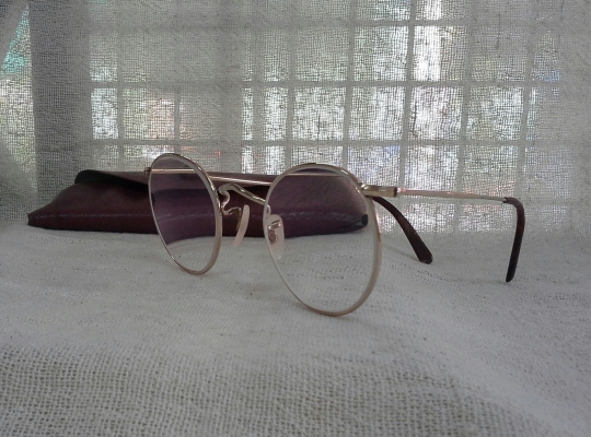 แว่นสายตายาววินเทจโกลด์ฟิลด์ 'หยดน้ำ จอห์น เลนนอน'  ALTAN handmade in England  14K