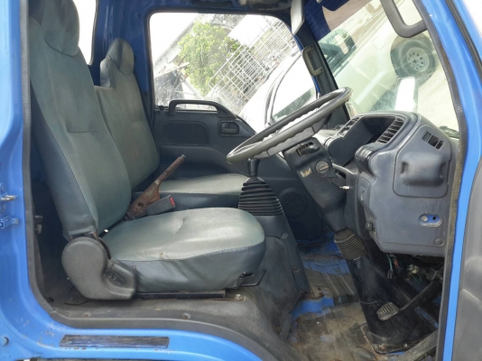 ขายรถบรรทุก 4 ล้อ ISUZU ห้างแท้ แอร์ พร้อมใช้งาน