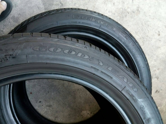 245/45R18 GOODYEAR RUNONFLAT ปี13 มี 2 เส้น tel.081-4273941 ไอดีไลน์ 0814273941 245/45R18 GOODYEAR RUNONFLAT ปี13 มี 2 เส้น tel.081-4273941 ไอดีไลน์ 0814273941