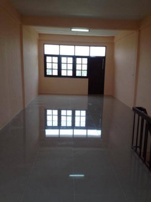 ขายอาคารพาณิชย์ 3.5 ชั้น 14 ตร.ว. ในซอยเพชรเกษม 63 (วัดม่วง)