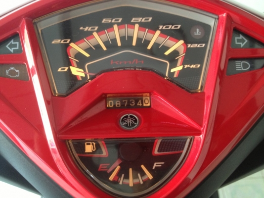 Mio125i รถบ้าน ใช้น้อย วิ่ง8000 ปลายปี57 (ของแถม 4 รายการ)