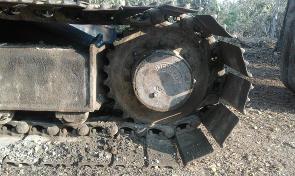 ขาย KOMATSU PC100-3 ราคา198000คับ