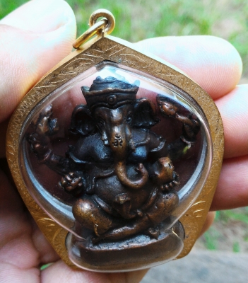 พระพิฆเนศสี่กรองค์ใหญ่ พระผู้ประทานความสำเร็จ ขจัดอุปสรรค เนื้อโลหะพิเศษเก่า สวยมากๆ