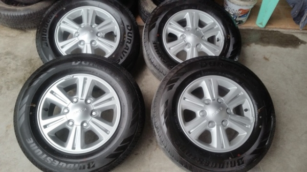 ขายล้อป้ายแดงISUZU ALL NEW DMAX ขอบ 15  4 ล้อ