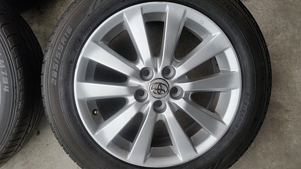 ขายล้อTOYOTA ALTIS 5รู100 ขอบ16 ยางปี14  4 ล้อ