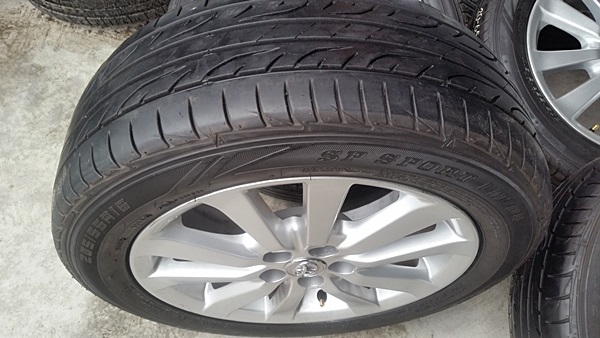 ขายล้อTOYOTA ALTIS 5รู100 ขอบ16 ยางปี14  4 ล้อ
