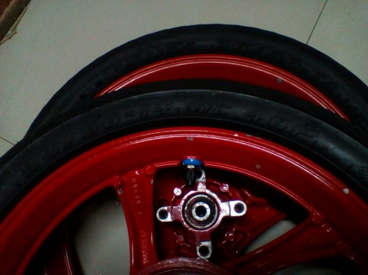 ล้อแม็ก แท้ yamaha มีโอ้ ฟรีโน้ พร้อมยาง I R C ครับ ล้อแม็ก แท้ yamaha มีโอ้ ฟรีโน้ พร้อมยาง I R C ครับ